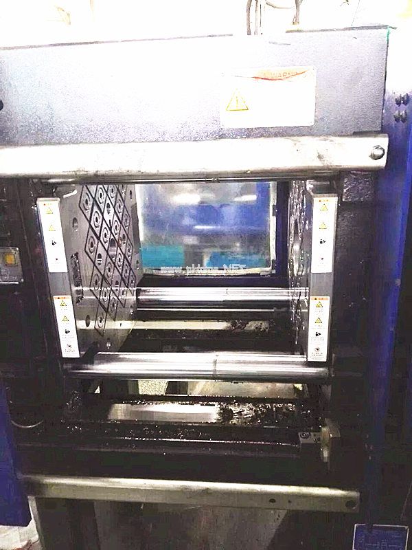 100T海天注塑機快速換模系統