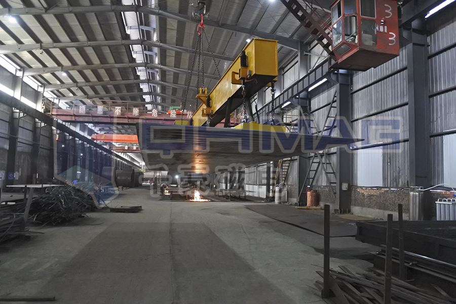 鋼板吊運,電控永磁鐵,起重電永磁鐵