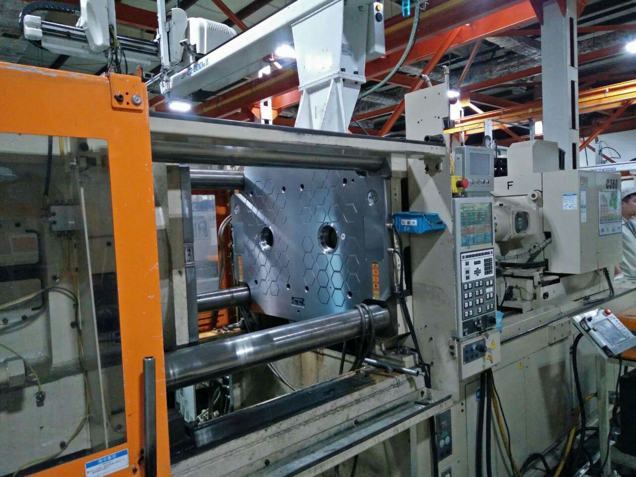 雙色注塑機快速換模系統