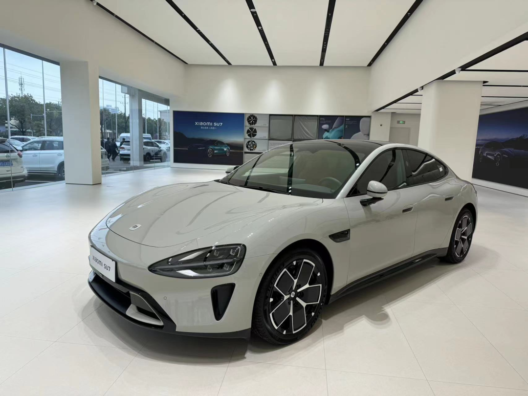 新能源汽車千豪注塑機快速換模系統